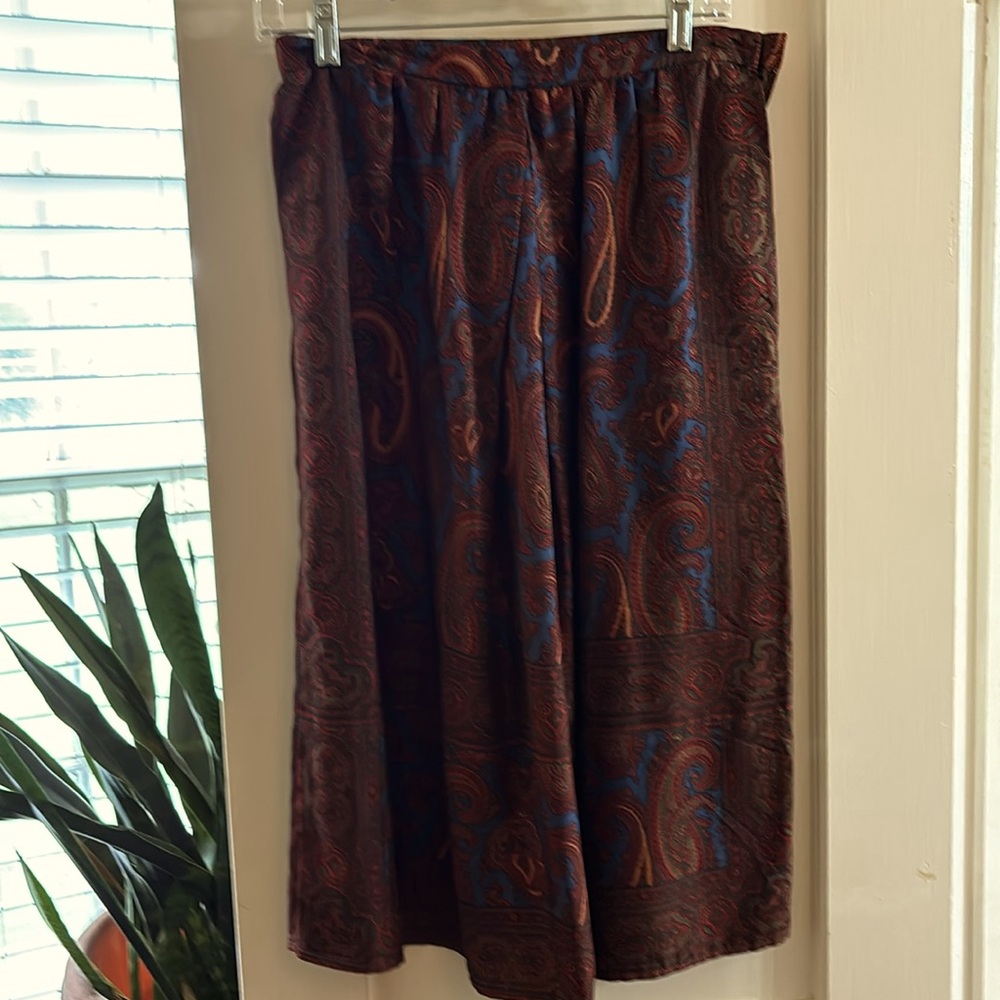 Beautiful Vintage Silk Paisley Skirt